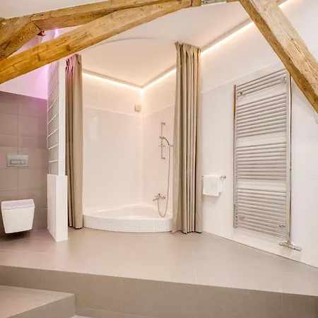 Apartmán 3bdr Main Center W Workspace With Ac In New Town